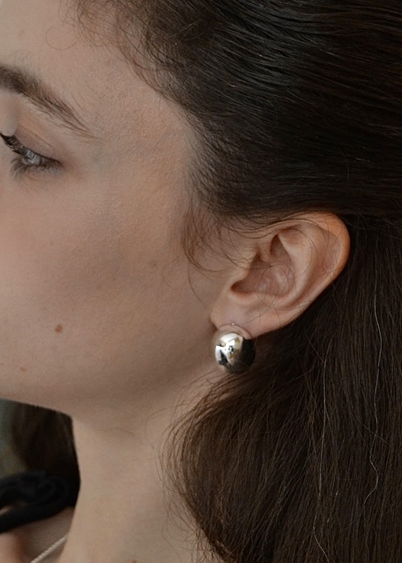Classy woman earring