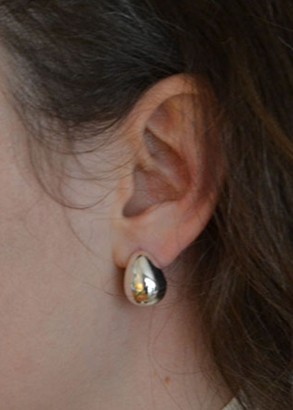 Classy earring